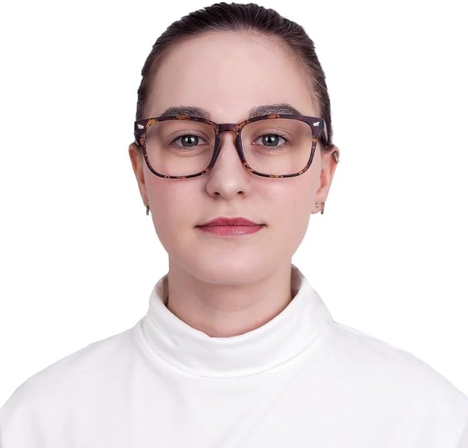 YEIN Bifocal Reading Glasses with Blue Light Blocking Lenses, Bifocal Reader for Women and Men, Vintage Square frame with Spring Hinge (+1.00/+4.00 magnification)
