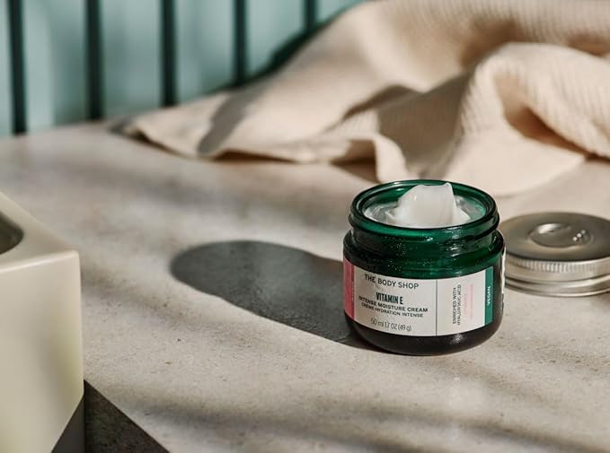 The Body Shop Vitamin-E Intense Moisture Cream for Unisex, 1.7 Ounce