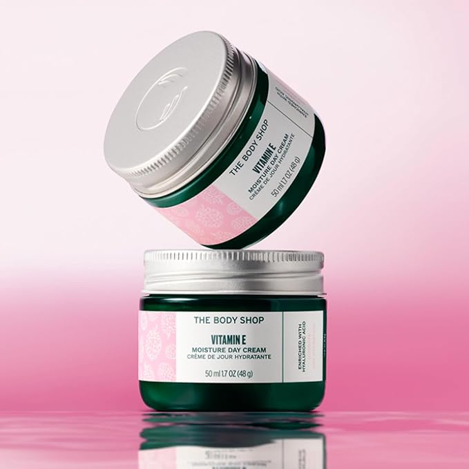 The Body Shop Vitamin E Moisture Cream – Fast Absorbing – Hydrates, Moisturizes and Protects – For Dehydrated Skin – 1.7 oz
