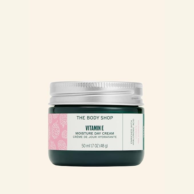 The Body Shop Vitamin E Moisture Cream – Fast Absorbing – Hydrates, Moisturizes and Protects – For Dehydrated Skin – 1.7 oz