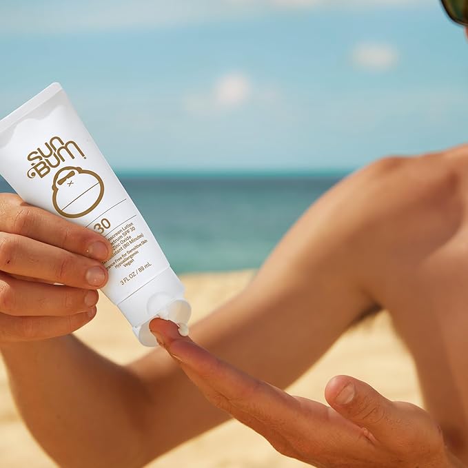 Sun Bum Mineral SPF 30 Sunscreen Body Lotion - Broad Spectrum Moisturizing Facial Sunscreen with Vitamin E - Vegan and Hawaii 104 Act Compliant (Without Octinoxate & Oxybenzone) - Travel Friendly 3 oz